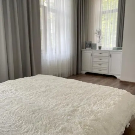 Pride Apartamento Leópolis