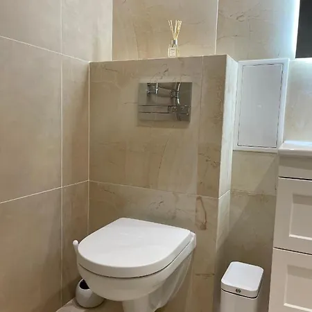Pride Apartamento Leópolis