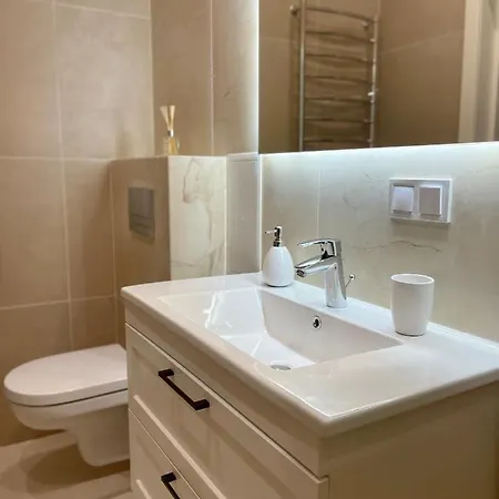 Pride Apartamento Leópolis